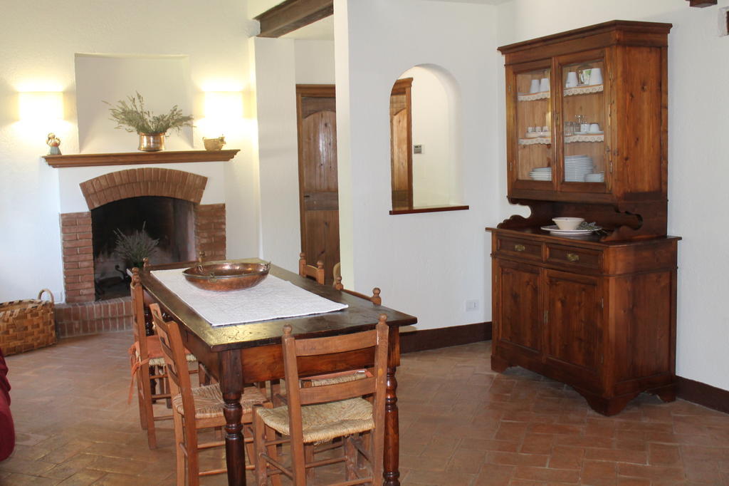 Agriturismo Poggio Della Rosa Амелиа Стая снимка